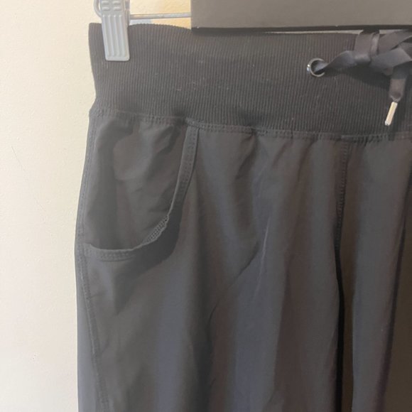 ACX ACTIVE | Women's Drawstring Capri Pants Black Size Small - Picture 4 of 10